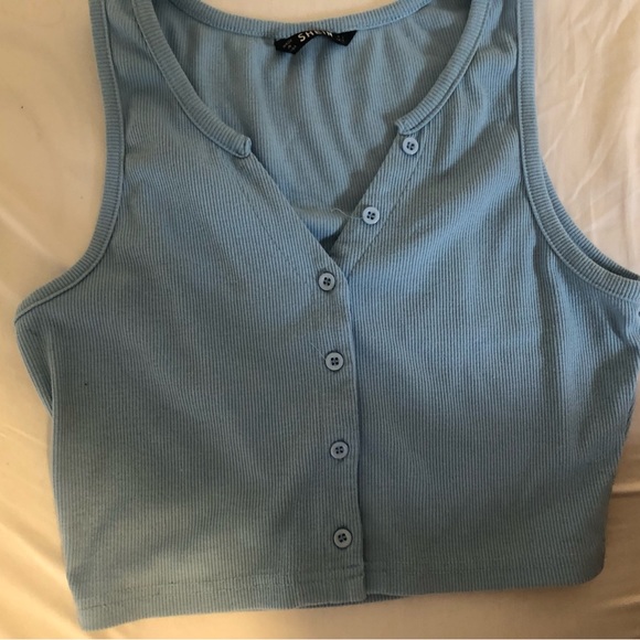 Blue tanktop - Picture 1 of 2